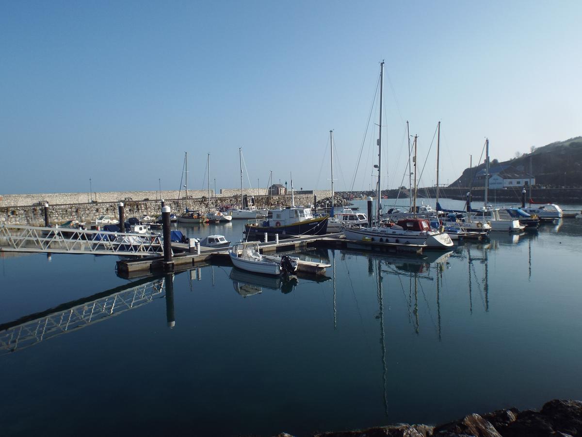 Josies Place At Waters Edge Self Catering Apartment Glenarm Екстериор снимка